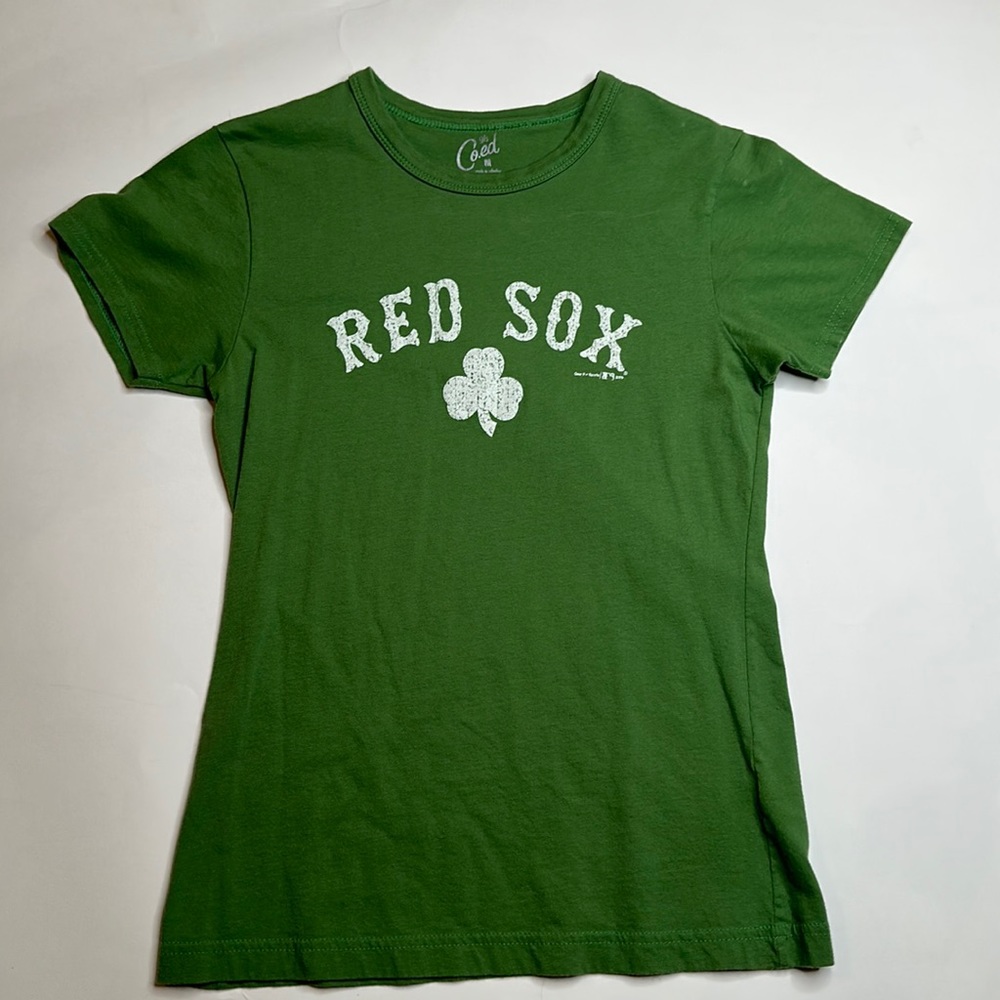Boston Red Sox special edition green clover tee, size M